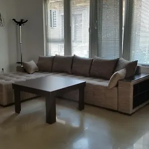 https://4u-apartment.burgashotels.net